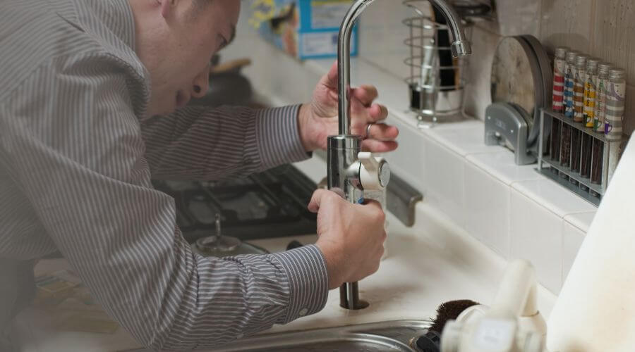 Local water heater installation in Walnut, IL